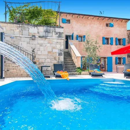 Villa Fumica By